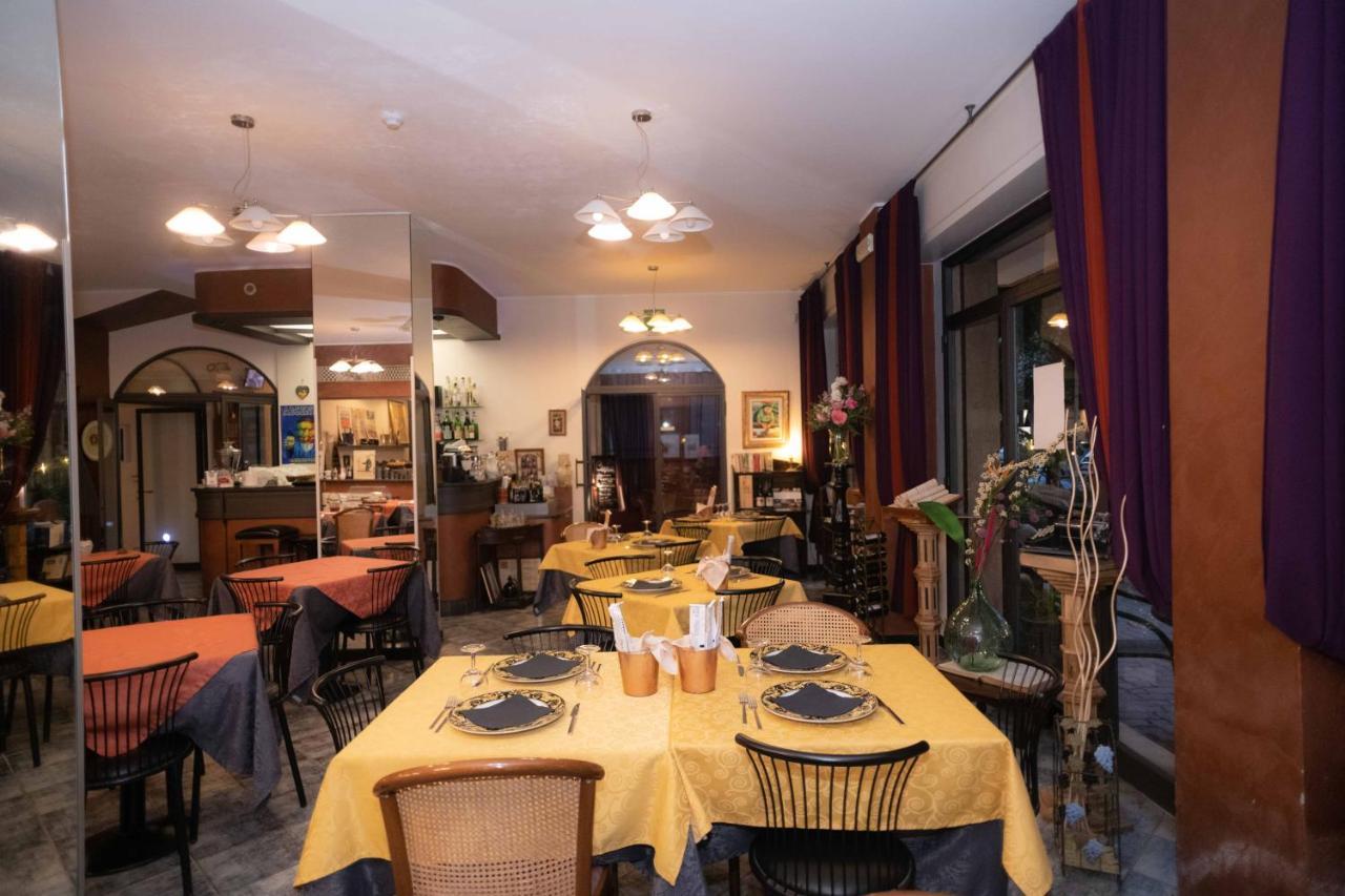 Hotel Magnolia Albenga Exteriér fotografie