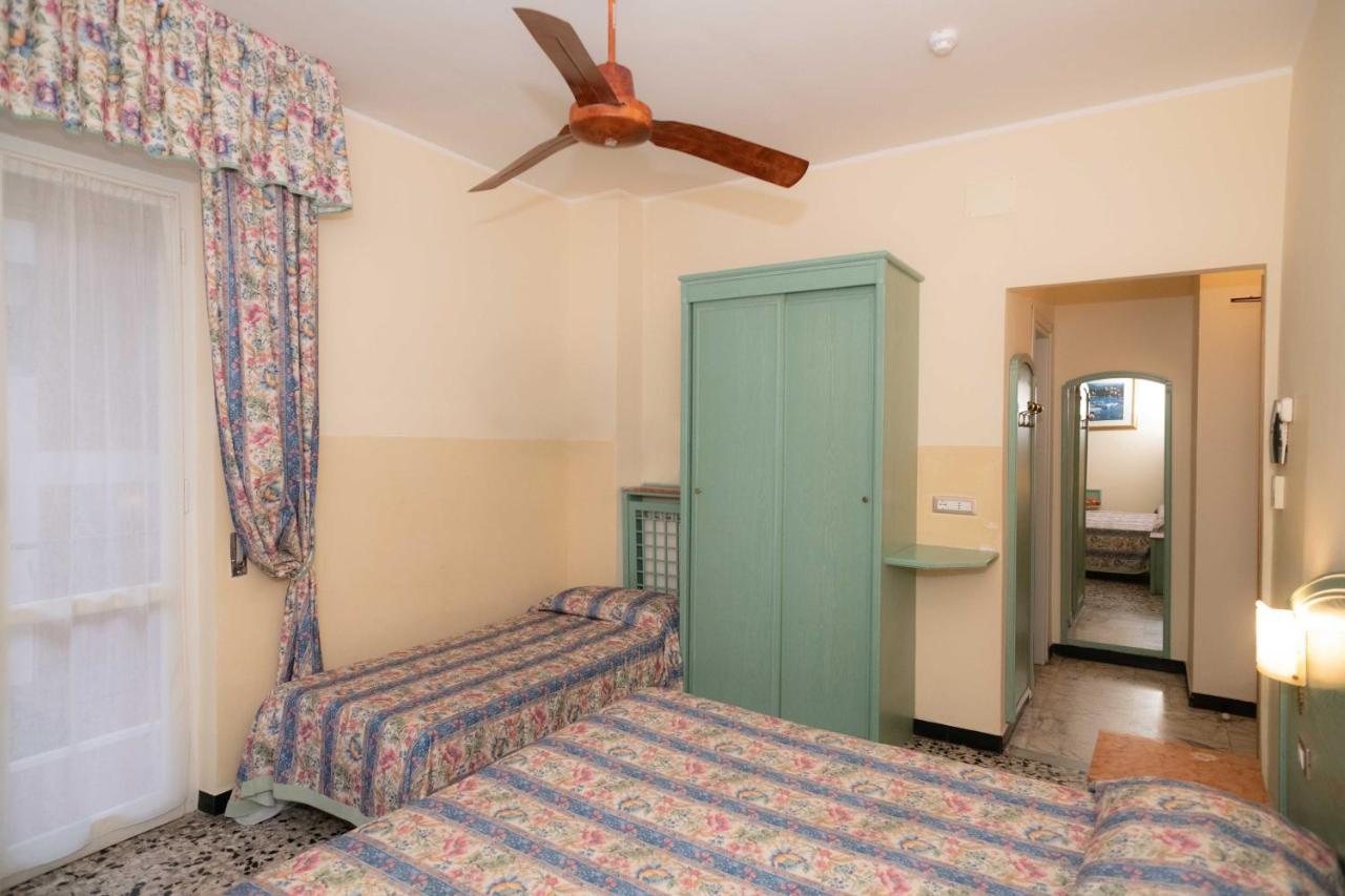 Hotel Magnolia Albenga Exteriér fotografie