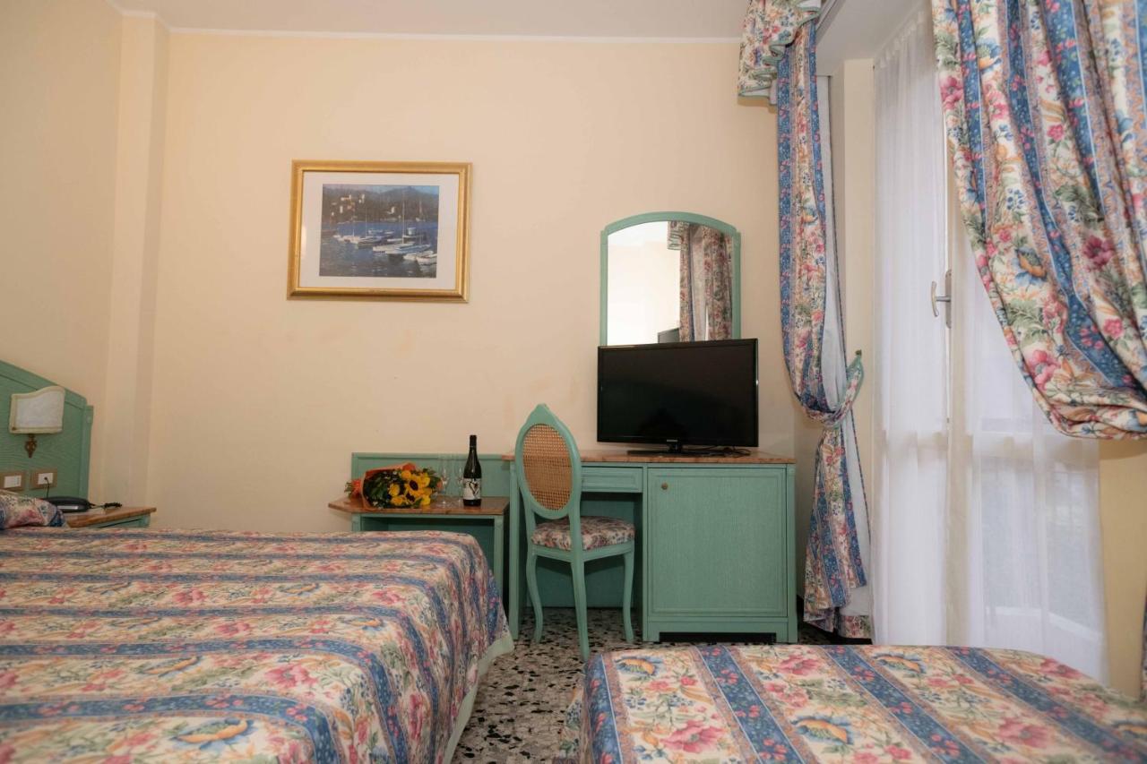 Hotel Magnolia Albenga Exteriér fotografie